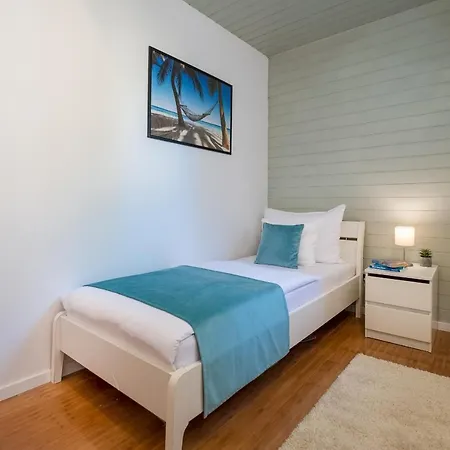 Sun C - Stari Apartman *